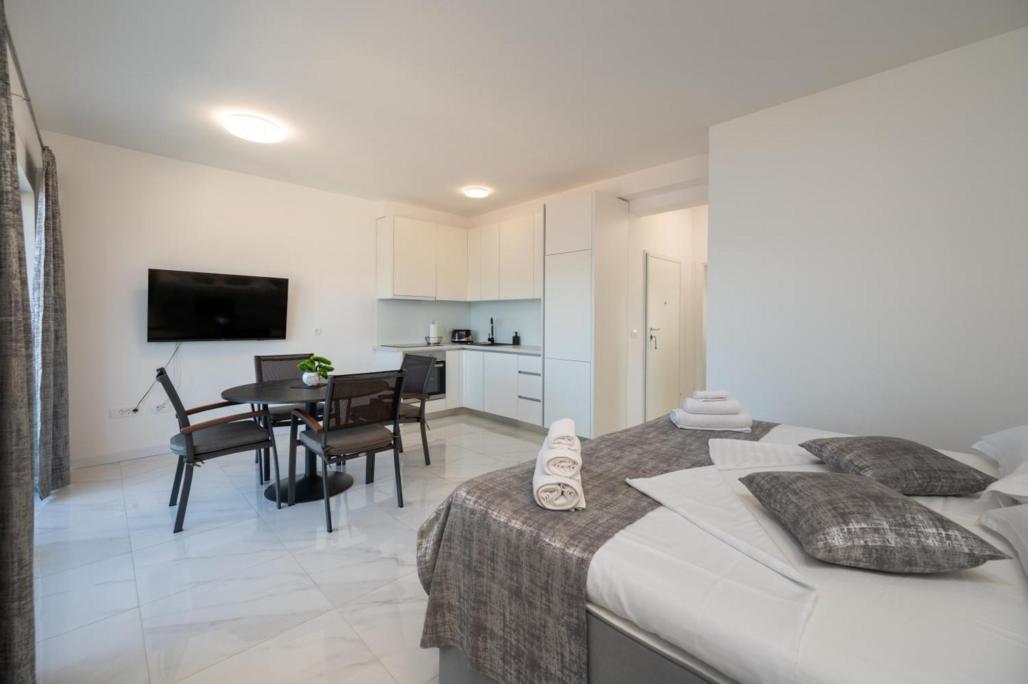Apartments Filipo Τρογκίρ Εξωτερικό φωτογραφία