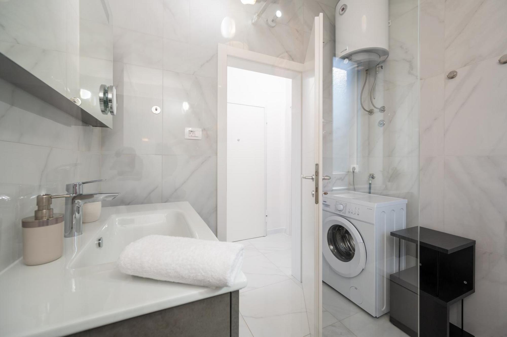 Apartments Filipo Τρογκίρ Εξωτερικό φωτογραφία